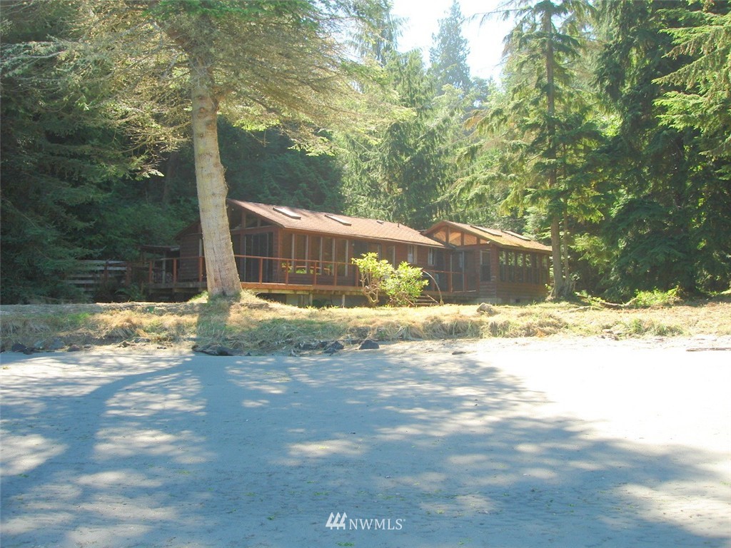 911 Ludlow Bay Road Port Ludlow, WA 98365 - Photo 4 of 24 Gallery Image 4