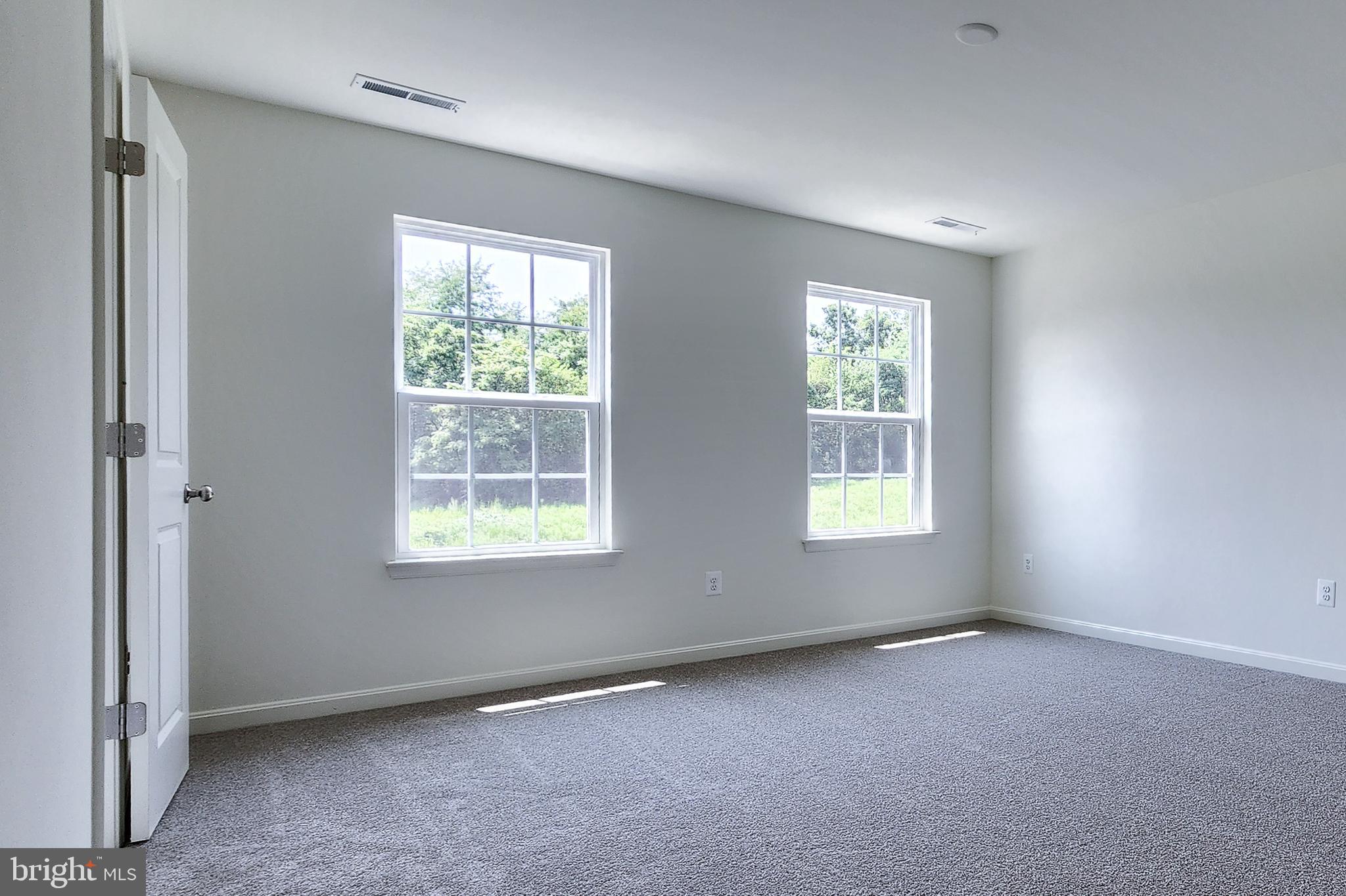 5385 Harrier Way Waynesboro, PA 17268 - Photo 21 of 23 a view of an empty room with a window