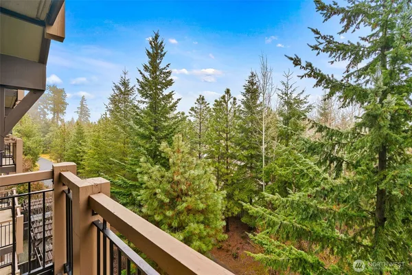 $435,000 | 3600 Suncadia Trail, Unit 4046, Cle Elum, WA 98922