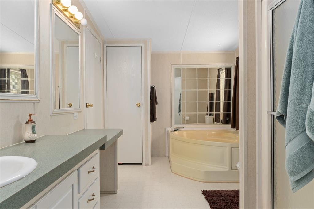 10875 Southwest 155th Street Dunnellon, FL 34432 - Photo 18 of 45