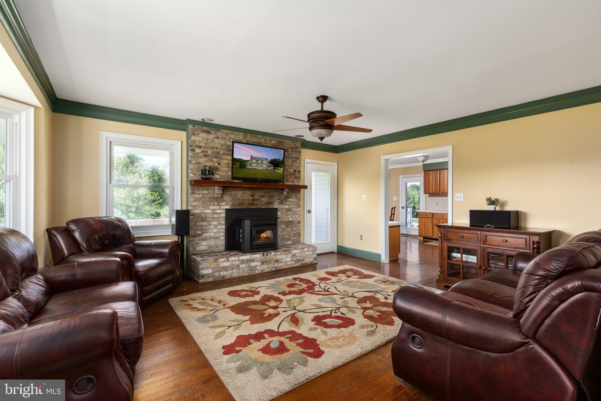 4315 High Ridge Road Haymarket, VA 20169 - Photo 16 of 41 Gallery Image 16