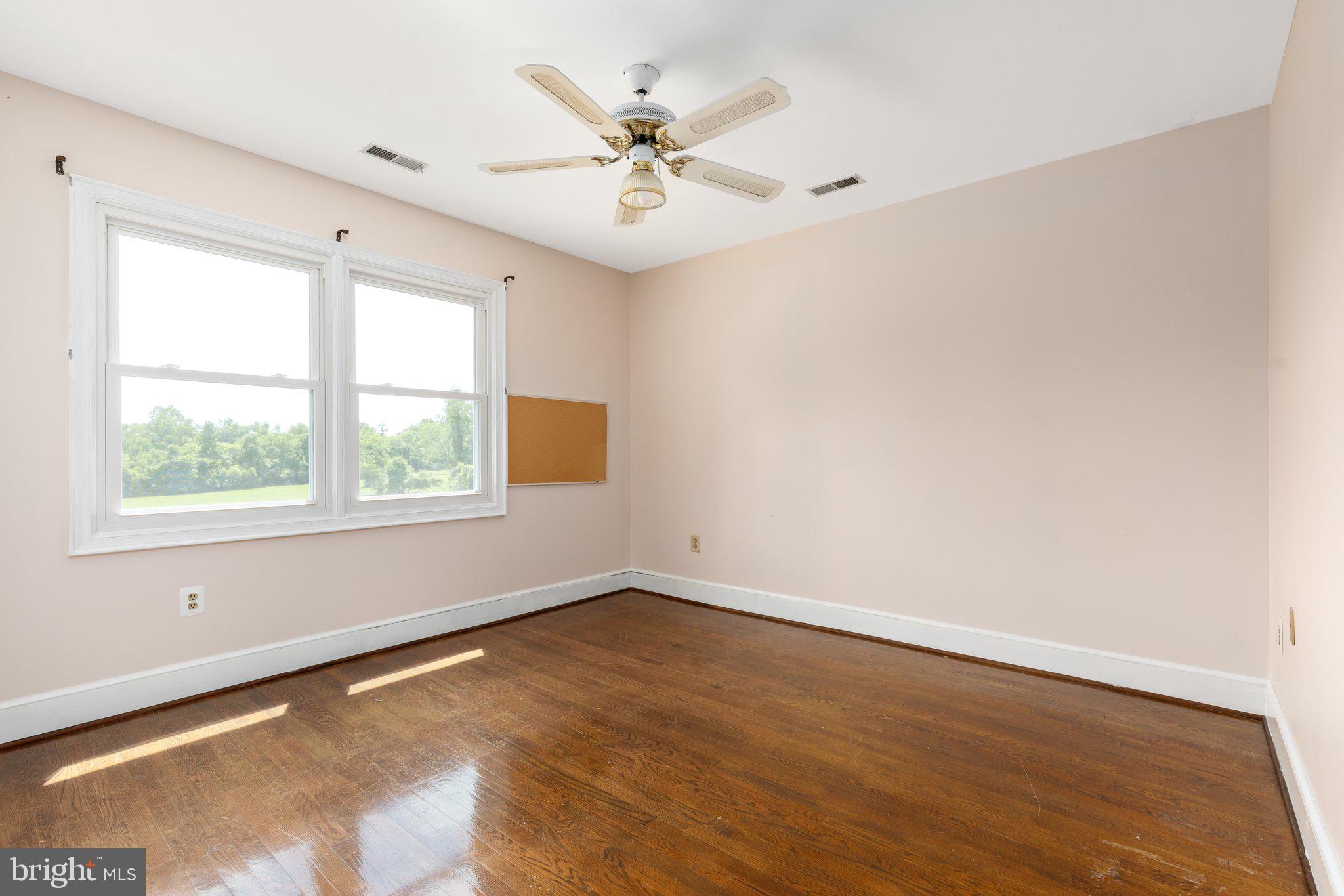 4315 High Ridge Road Haymarket, VA 20169 - Photo 25 of 41 Gallery Image 25