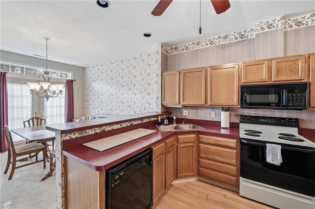 76 Stone Ridge Boulevard Hermitage, PA 16148 - Photo 20 of 33