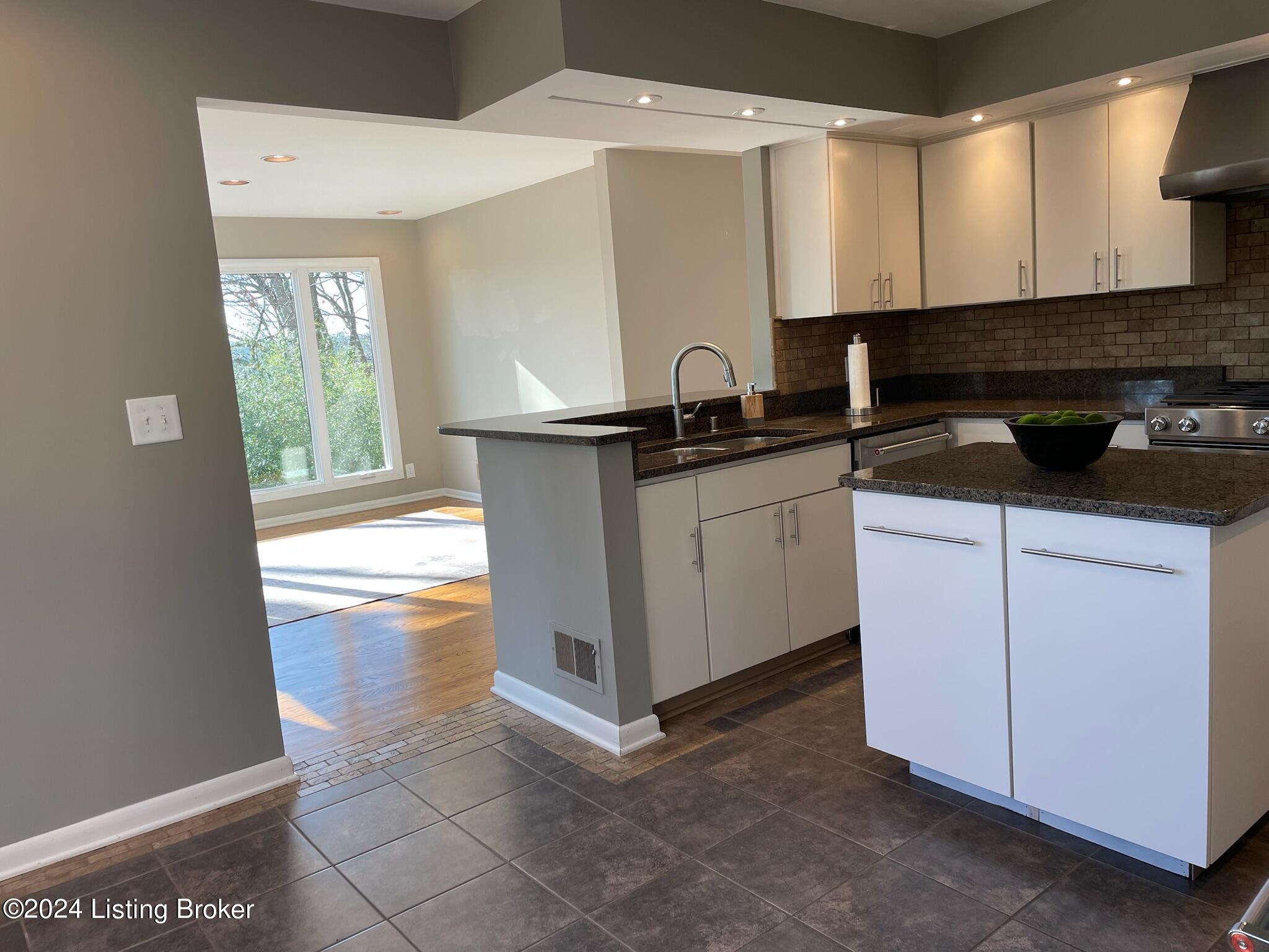 7237 Fox Harbor Road Prospect, KY 40059 - Photo 22 of 62 IMG_8039