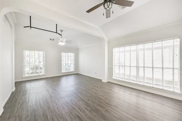 $325,000 | 19346 Dickson Park Drive, Spring, TX 77373