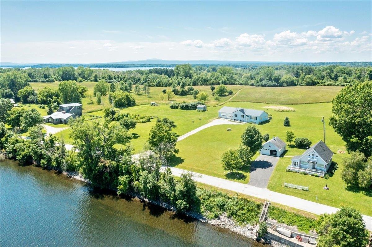 148 Poor Farm Road Alburgh, VT 05440 - Photo 6 of 11