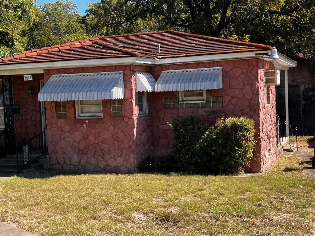 3613 Williams Road Fort Worth, TX 76116 - Photo 12 of 31 a view of a house with a yard
