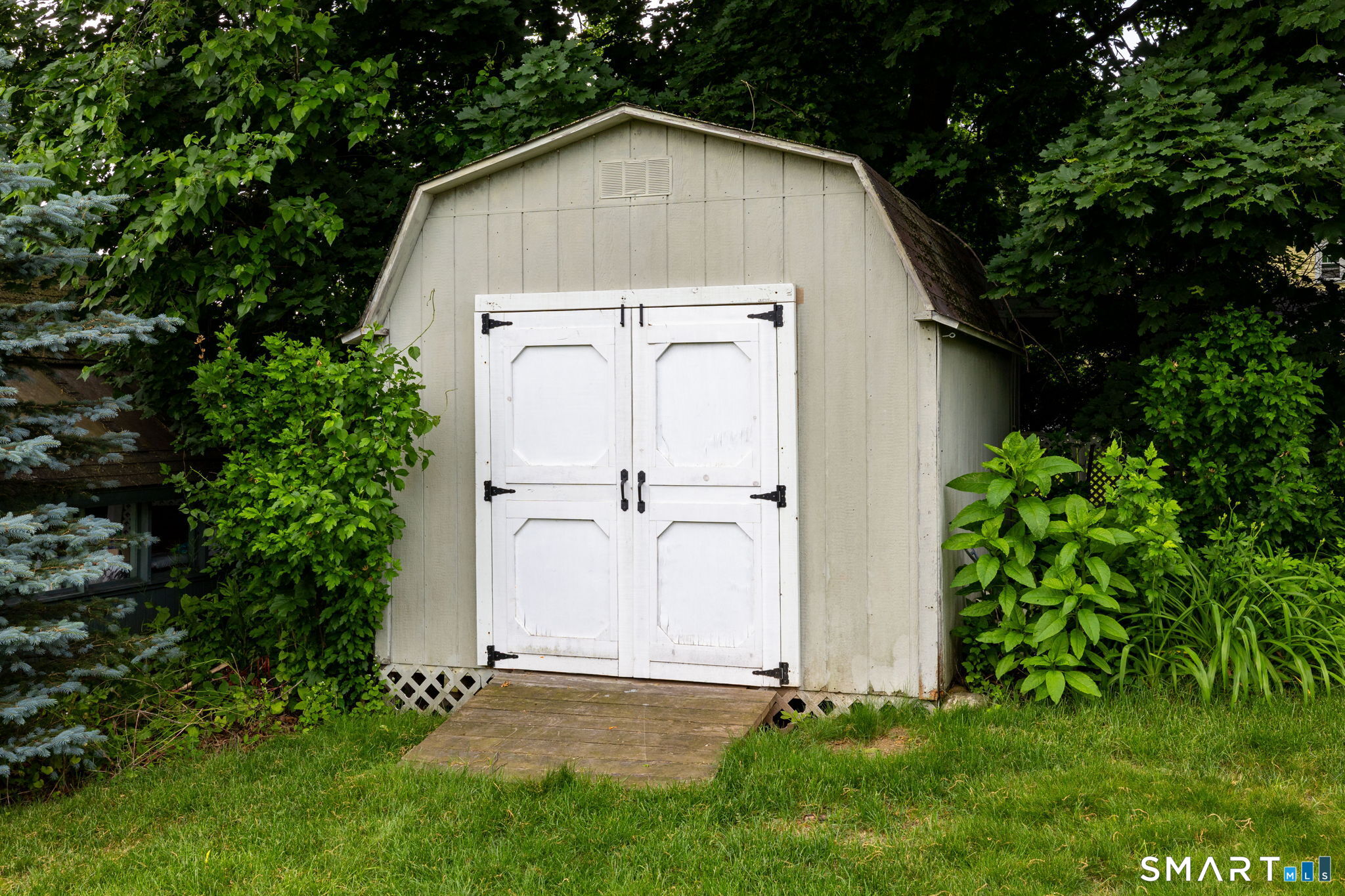 249 Dale Road Wethersfield, CT 06109 - Photo 29 of 36