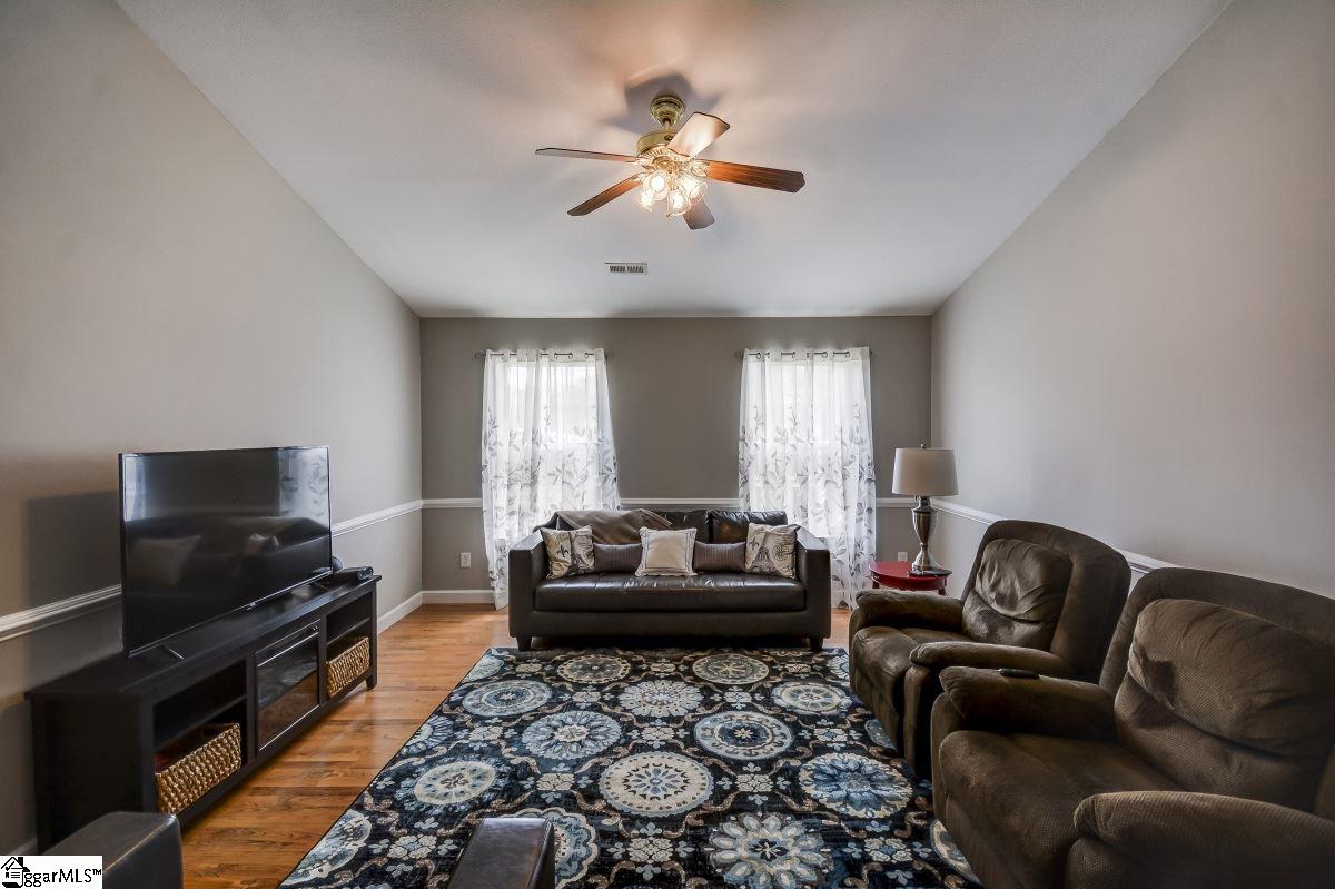 855 Grand Canyon Road Inman, SC 29349 - Photo 9 of 36