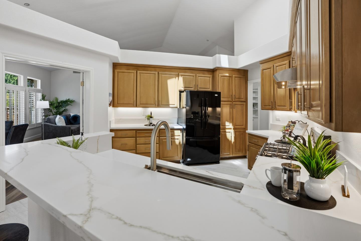 17570 Winding Creek Road Salinas, CA 93908 - Photo 14 of 47