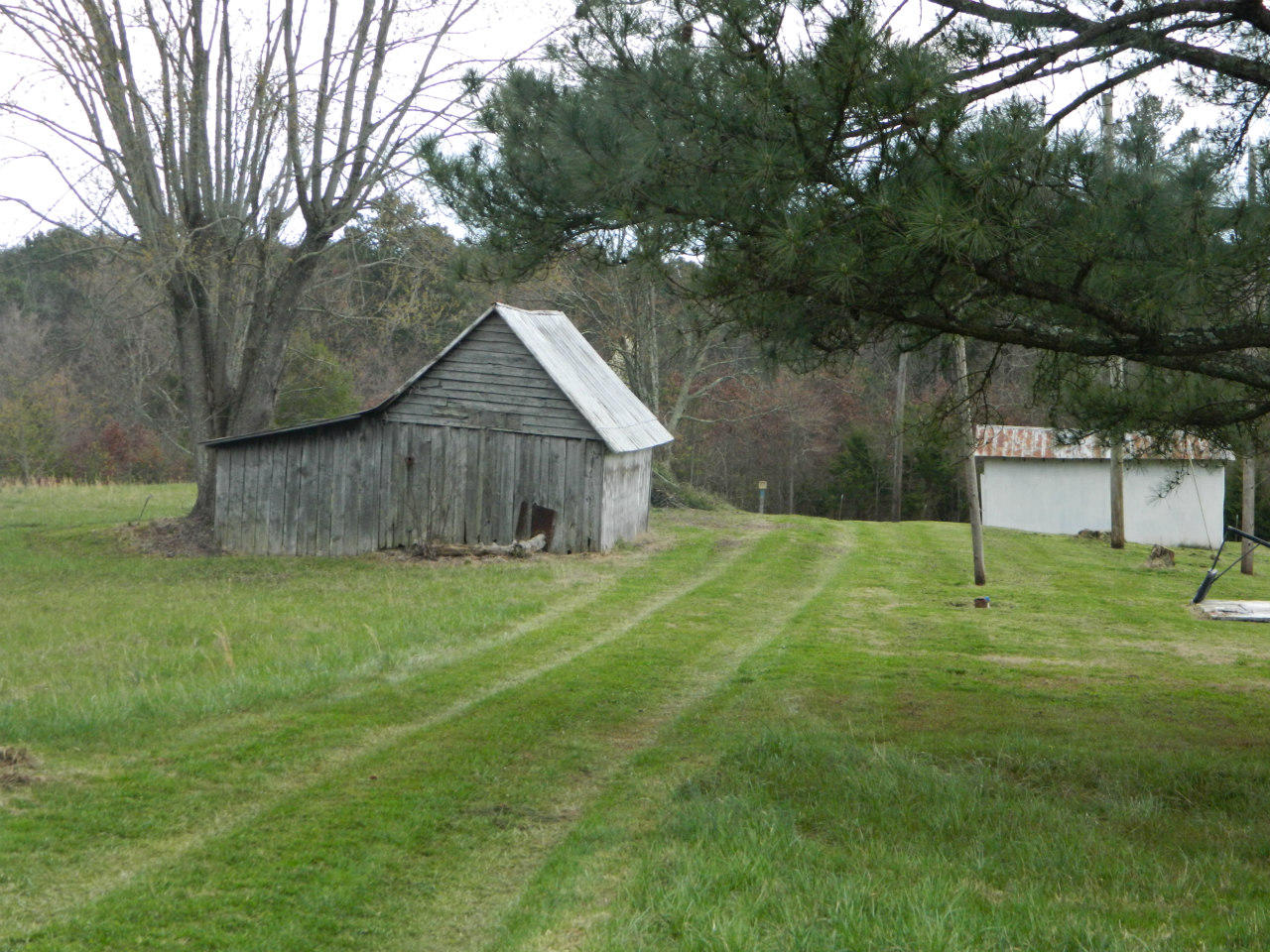 3 Slaton Farm Road Dandridge, TN 37725 - Photo 4 of 5 DSCN2882