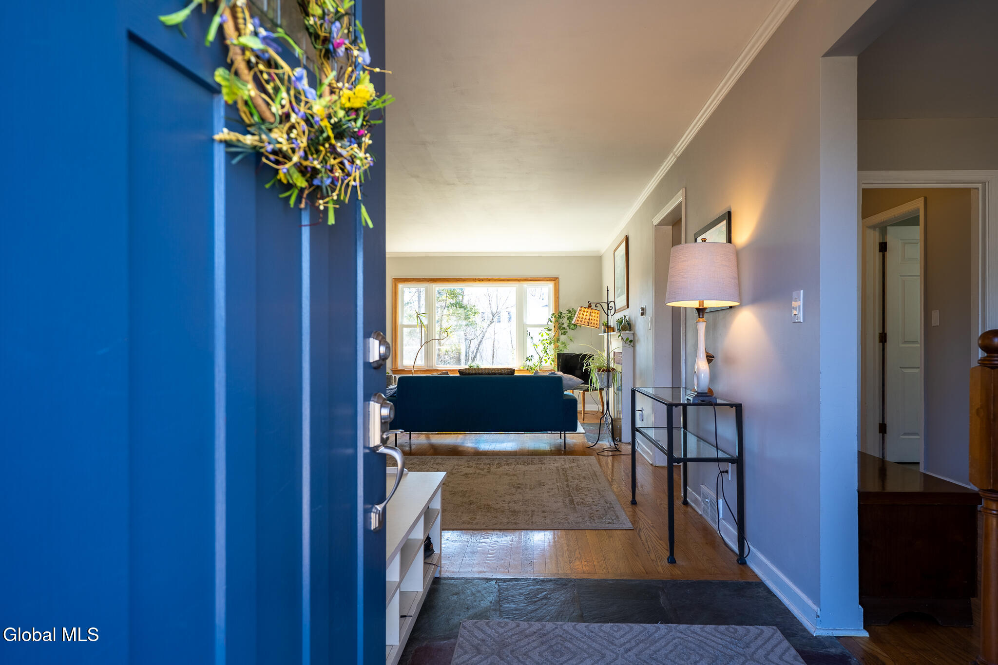 2232 Rosendale Road Niskayuna, NY 12309 - Photo 3 of 40 5