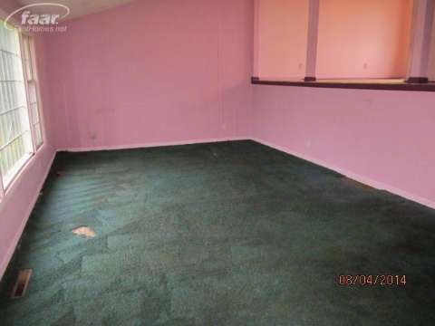 5150 Cole Road Bancroft, MI 48414 - Photo 8 of 12 20419355-7.JPG
