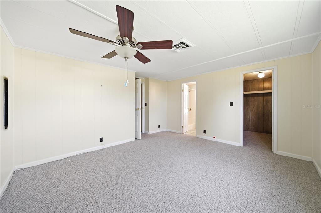 1000 Walker Street, Unit 160 Daytona Beach, FL 32117 - Photo 16 of 34 a view of an empty room