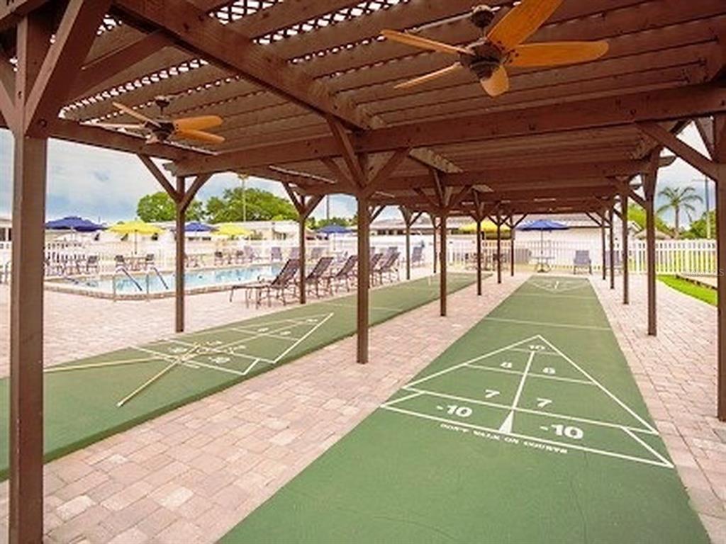 1000 Walker Street, Unit 160 Daytona Beach, FL 32117 - Photo 32 of 34 a view of a backyard