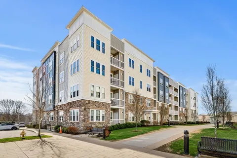 $845,000 | 130 University Avenue, Unit 1312, Westwood, MA 02090