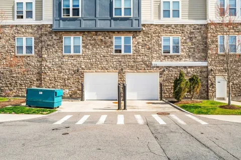 $845,000 | 130 University Avenue, Unit 1312, Westwood, MA 02090