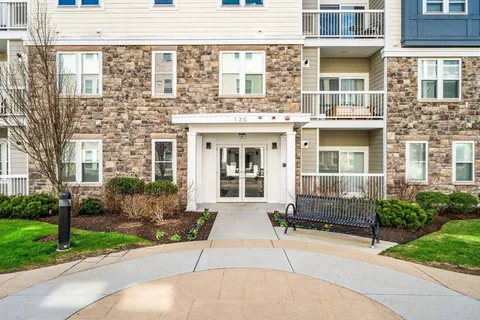 $845,000 | 130 University Avenue, Unit 1312, Westwood, MA 02090
