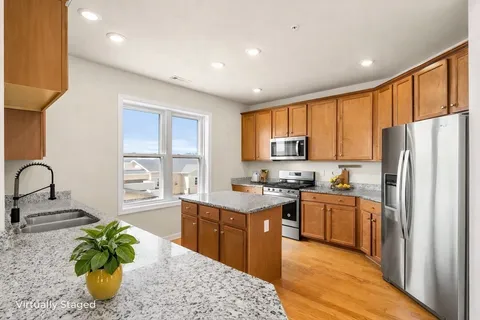 $845,000 | 130 University Avenue, Unit 1312, Westwood, MA 02090