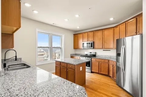 $845,000 | 130 University Avenue, Unit 1312, Westwood, MA 02090