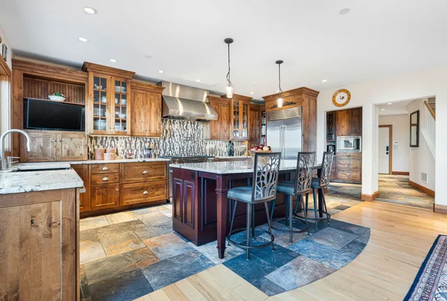 $8,000,000 | 115 Eastman Road, Woodstock, VT 05071