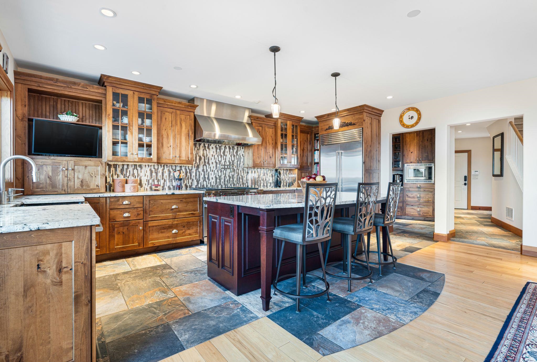 115 Eastman Road Woodstock, VT 05071 - Photo 18 of 47