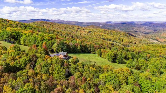 $8,000,000 | 115 Eastman Road, Woodstock, VT 05071
