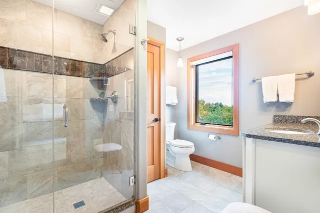 $8,000,000 | 115 Eastman Road, Woodstock, VT 05071