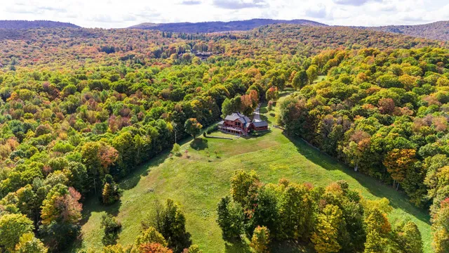 $8,000,000 | 115 Eastman Road, Woodstock, VT 05071