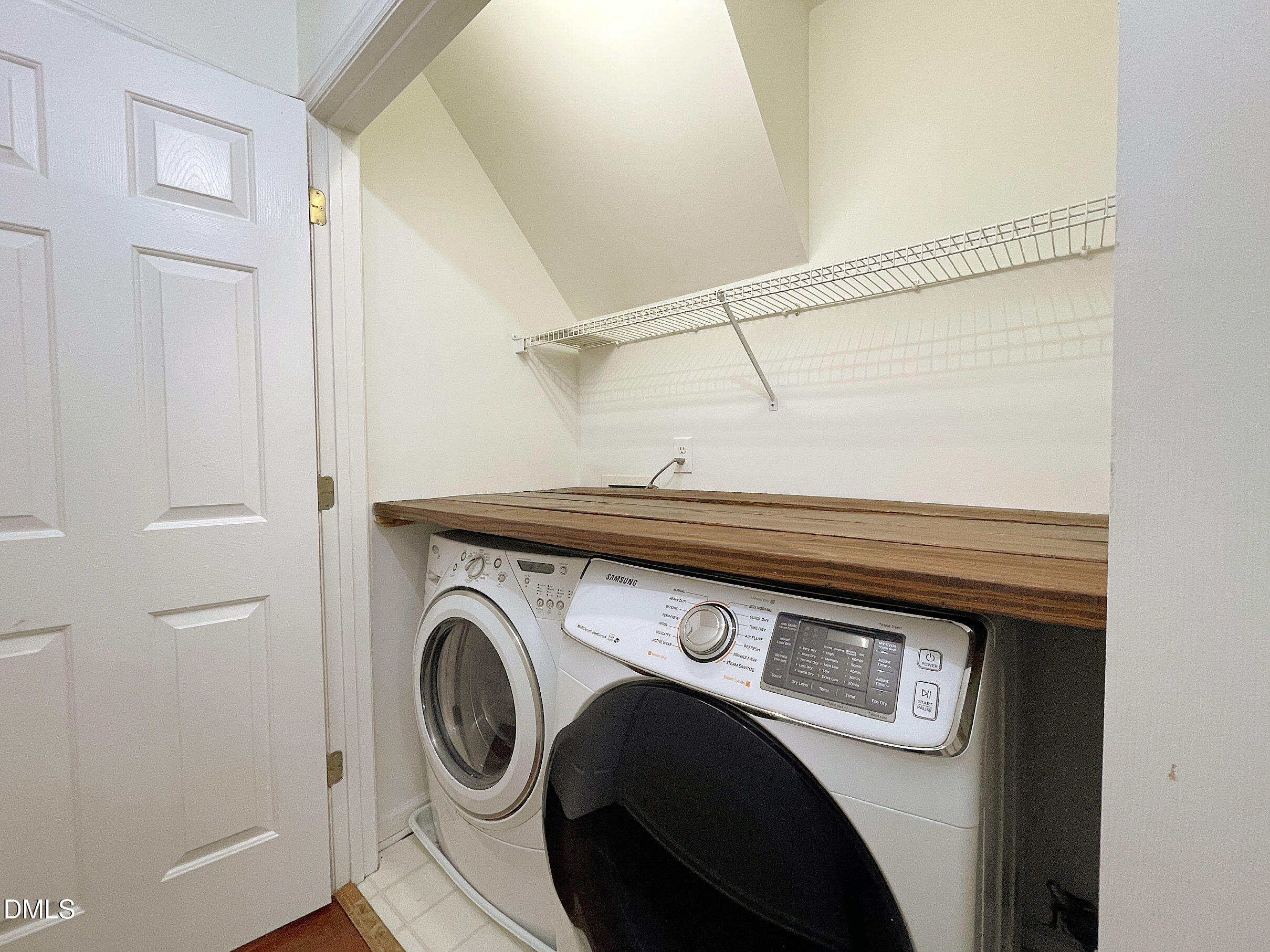 2504 Brighthaven Drive Raleigh, NC 27614 - Photo 33 of 44 20260212_223519348_iOS