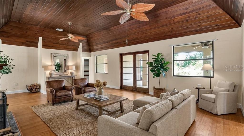 811 Sarabay Road Osprey, FL 34229 - Photo 13 of 36