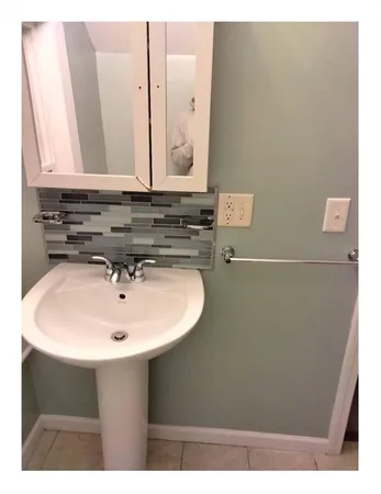 $2,300 | 22 Chestnut Street, Unit C, Westborough, MA 01581