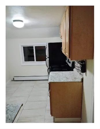 $2,300 | 22 Chestnut Street, Unit C, Westborough, MA 01581