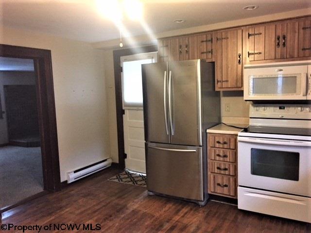 84 South Robert Stone Way Reedsville, WV 26547 - Photo 5 of 17 Gallery Image 5