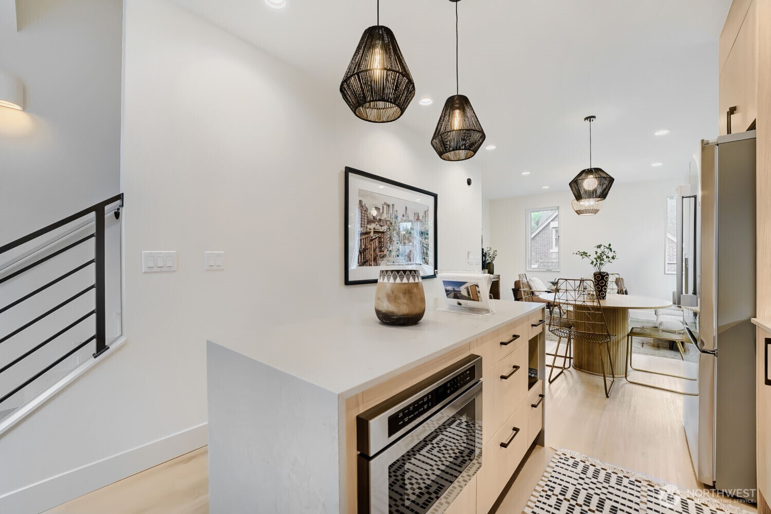 2626 58th Avenue Southwest, Unit B Seattle, WA 98116 - Photo 11 of 40