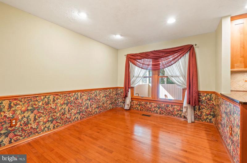 2106 Cross Trails Road Windsor Mill, MD 21244 - Photo 10 of 51