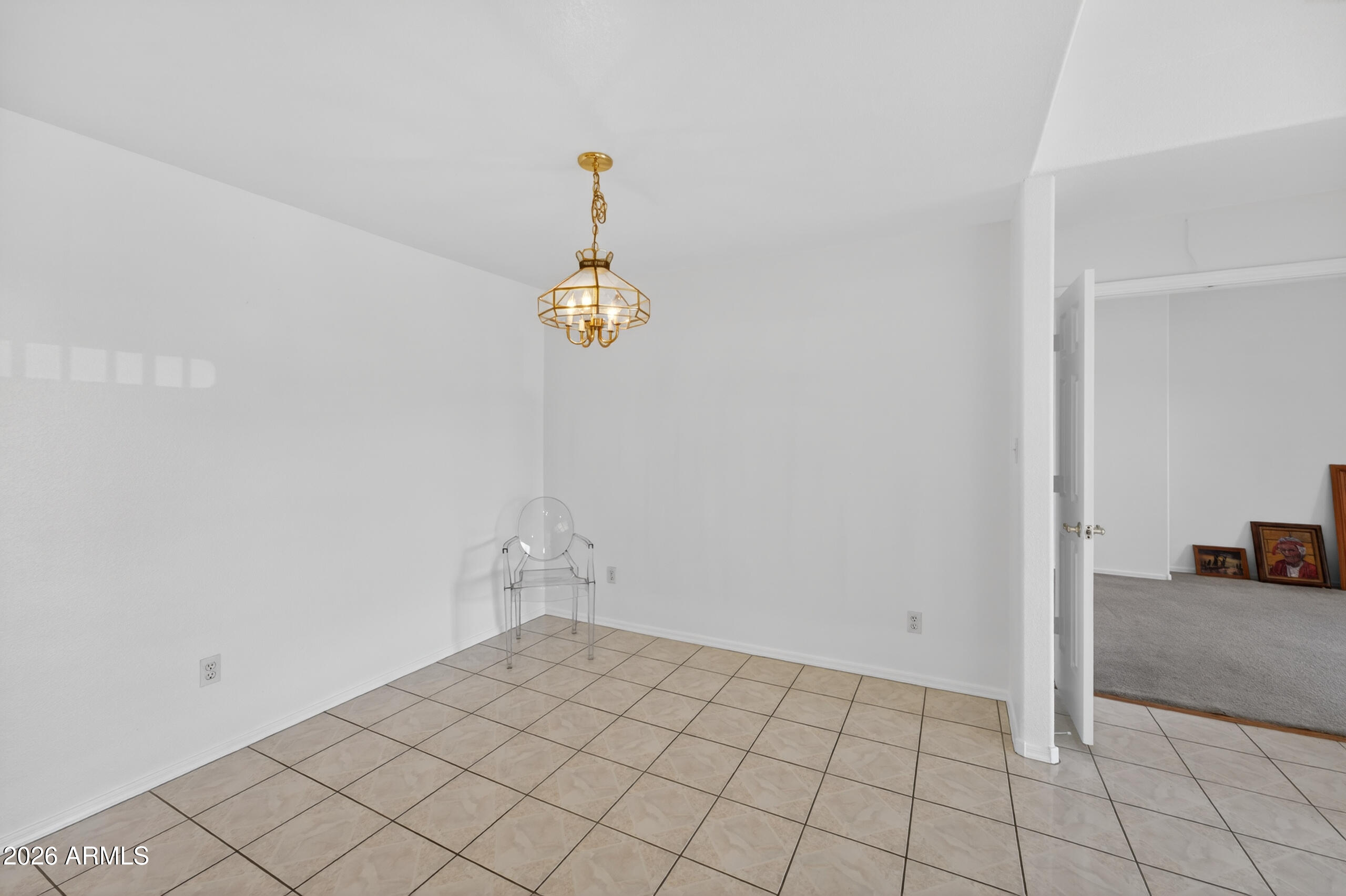 10410 North Cave Creek Road, Unit 2124 Phoenix, AZ 85020 - Photo 12 of 43 11_dsc06065