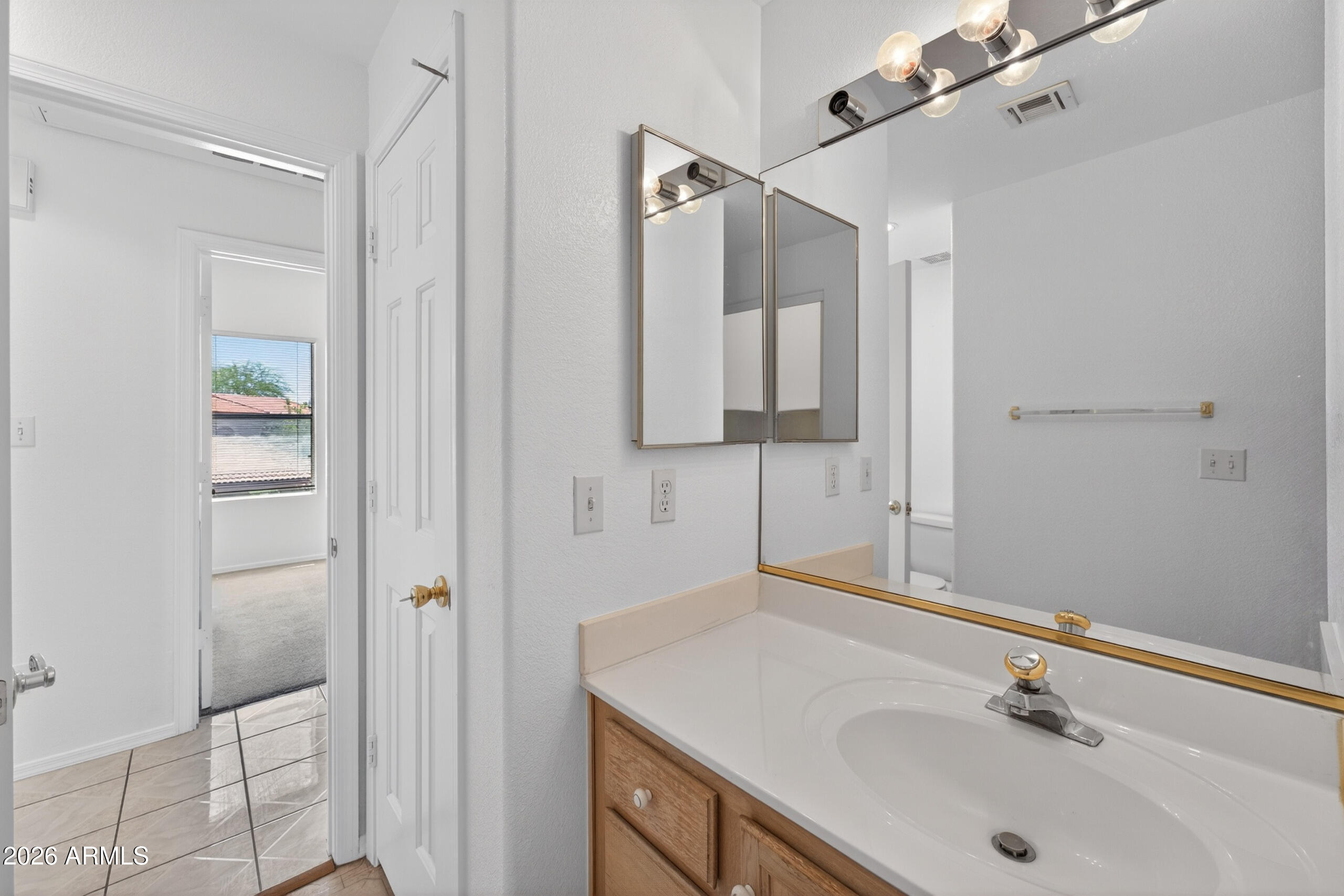 10410 North Cave Creek Road, Unit 2124 Phoenix, AZ 85020 - Photo 31 of 43 30_dsc06143.png