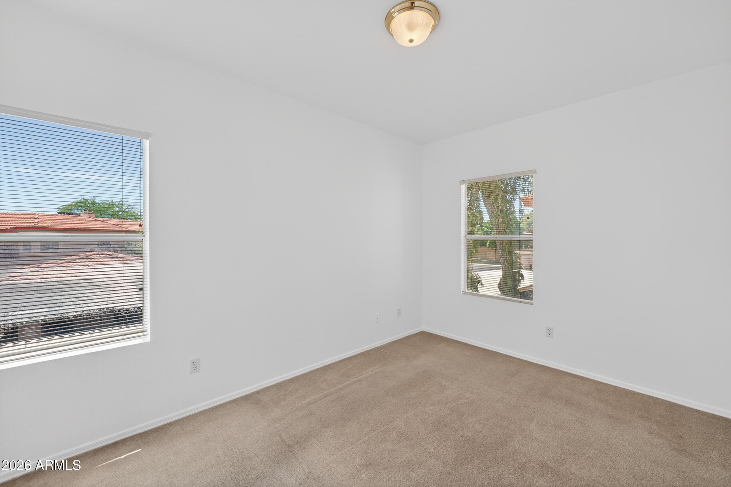 10410 North Cave Creek Road, Unit 2124 Phoenix, AZ 85020 - Photo 37 of 43 36_dsc06161