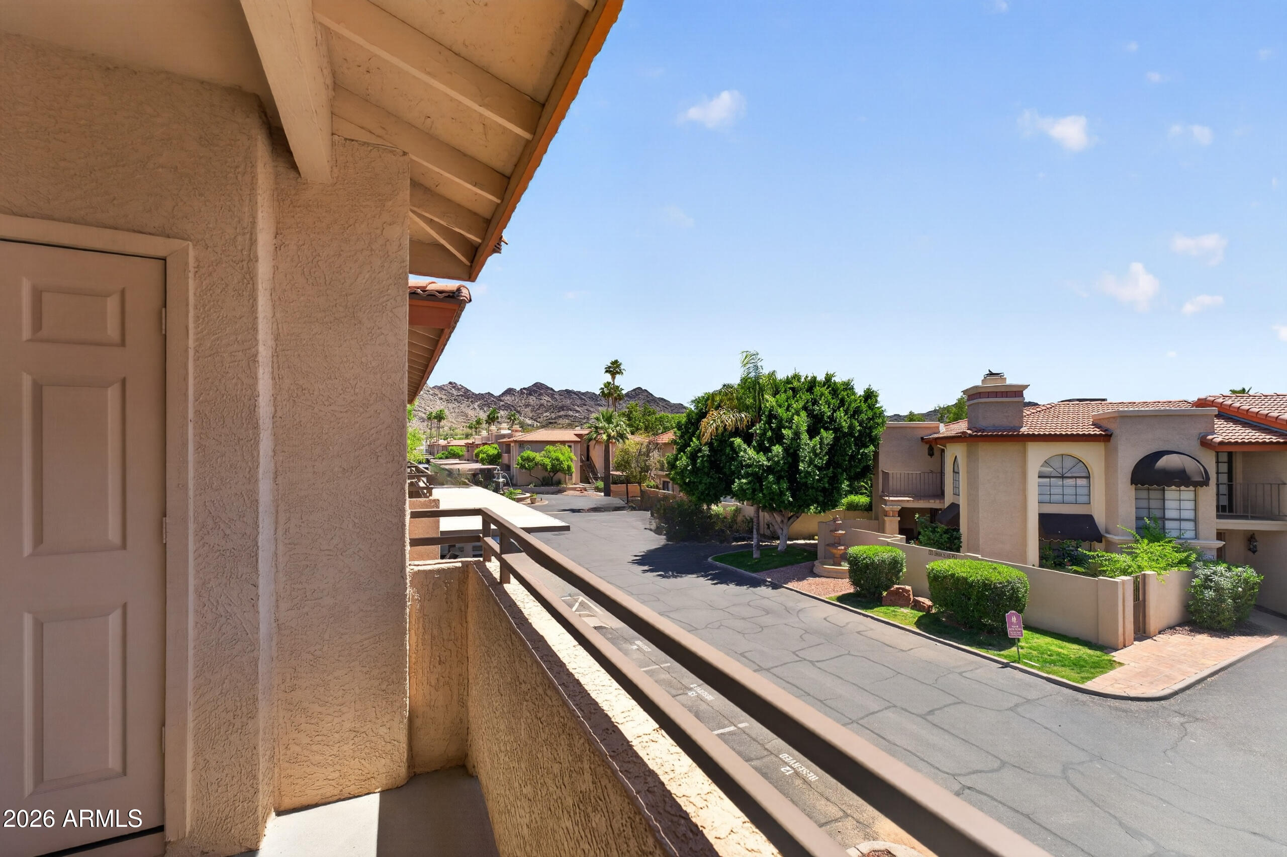 10410 North Cave Creek Road, Unit 2124 Phoenix, AZ 85020 - Photo 41 of 43 40_dsc06101