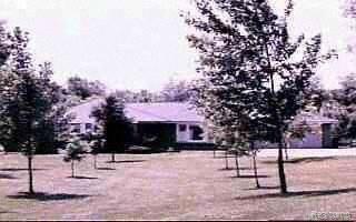 5232 Pleasant Valley Road Brighton, MI 48114 - Photo 1 of 1 Listing Image