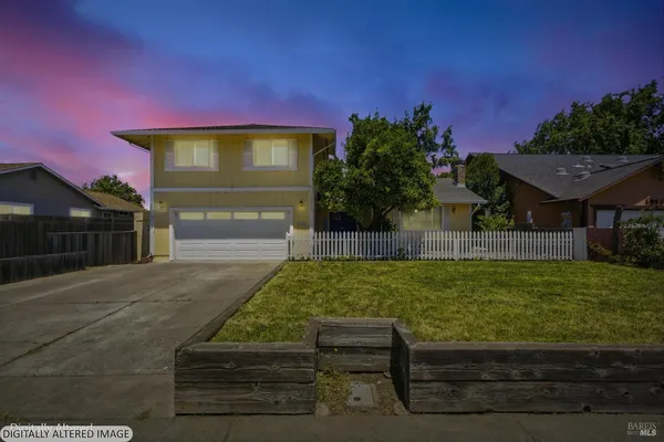 $799,000 | 1059 Santa Clara Lane, Petaluma, CA 94954