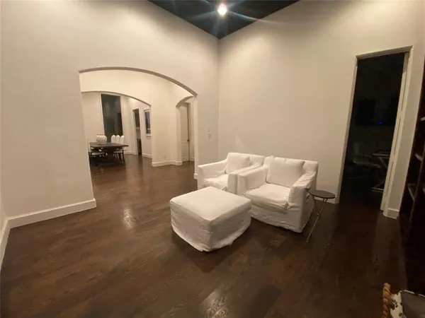 $15,000 | 5110 Elsby Avenue, Dallas, TX 75209