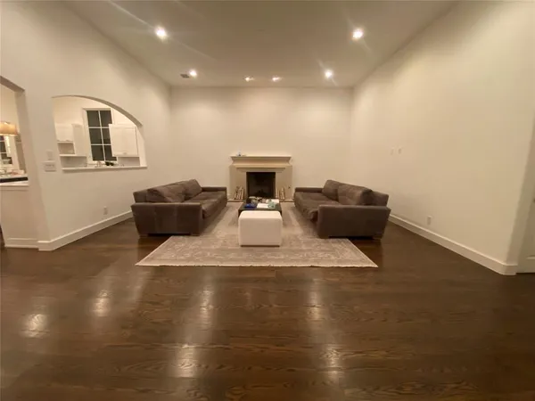 $15,000 | 5110 Elsby Avenue, Dallas, TX 75209