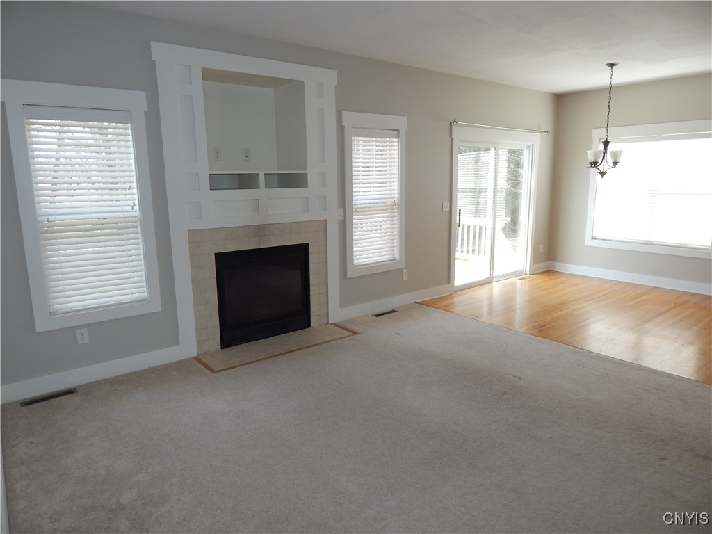 8176 Whitman Way Clay, NY 13090 - Photo 14 of 37