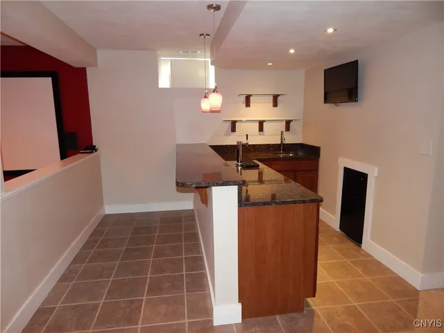 $3,000 | 8176 Whitman Way, Clay, NY 13090