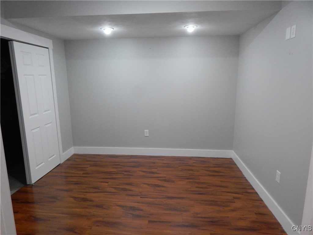 8176 Whitman Way Clay, NY 13090 - Photo 24 of 37