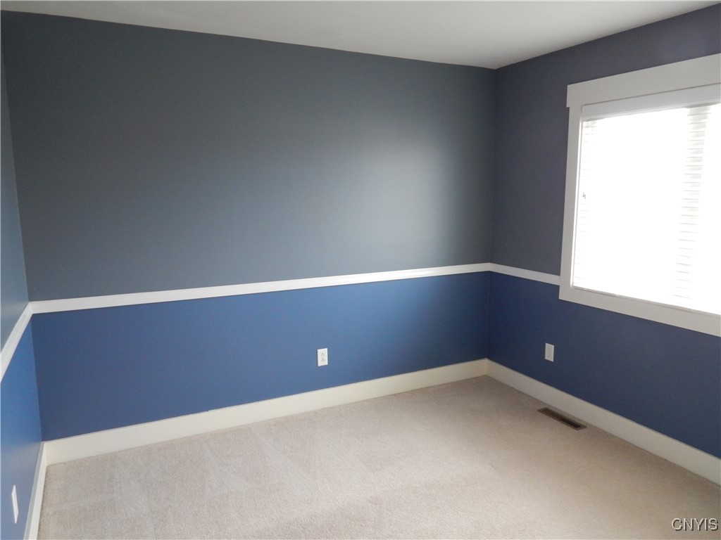 8176 Whitman Way Clay, NY 13090 - Photo 29 of 37