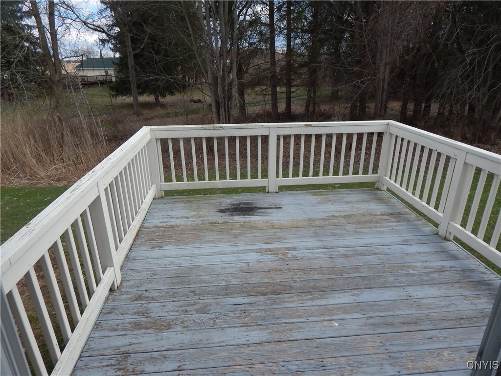 8176 Whitman Way Clay, NY 13090 - Photo 33 of 37