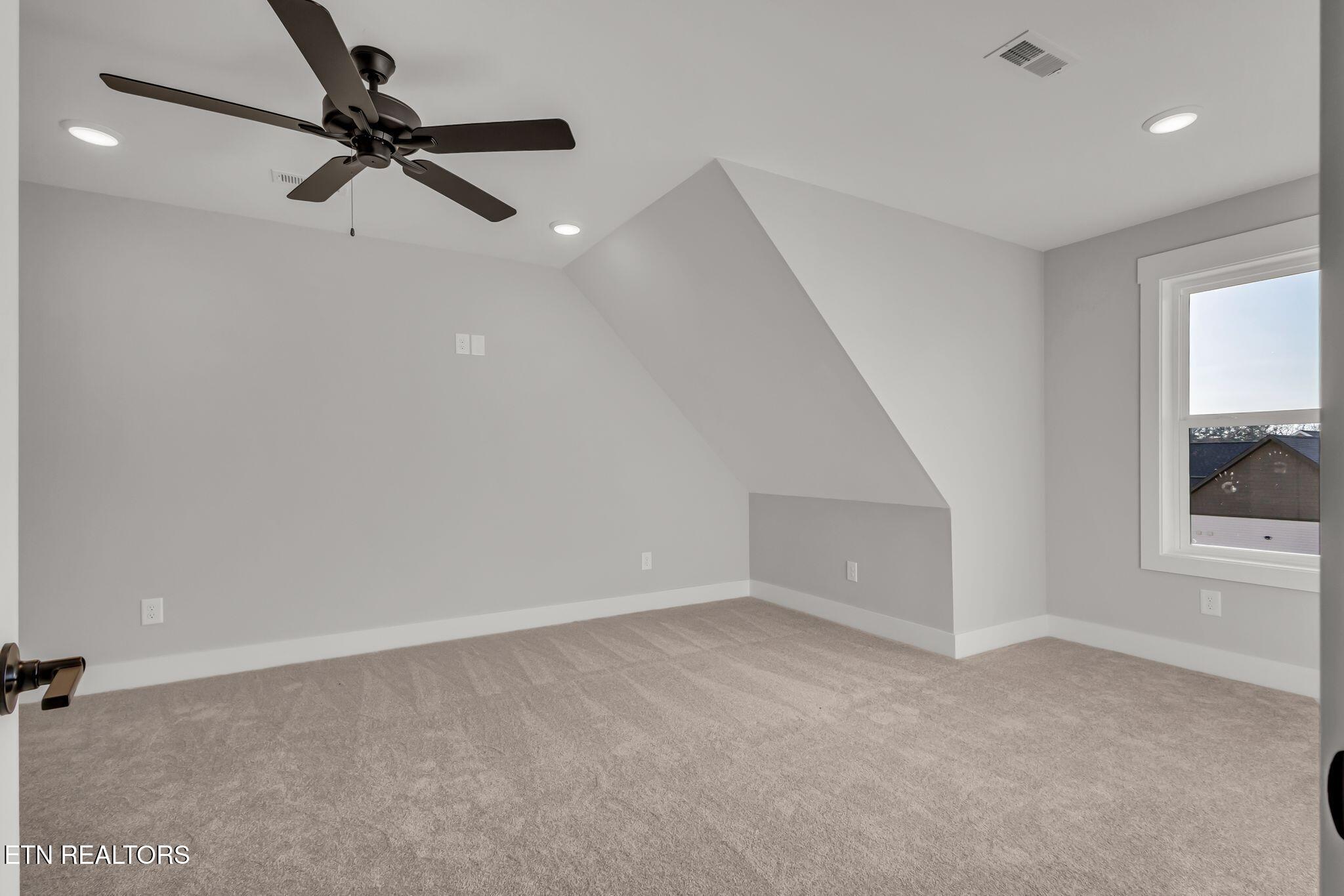 7138 Gentle Rain Road, Unit LOT 135 Knoxville, TN 37920 - Photo 40 of 46 wj2512301-1039